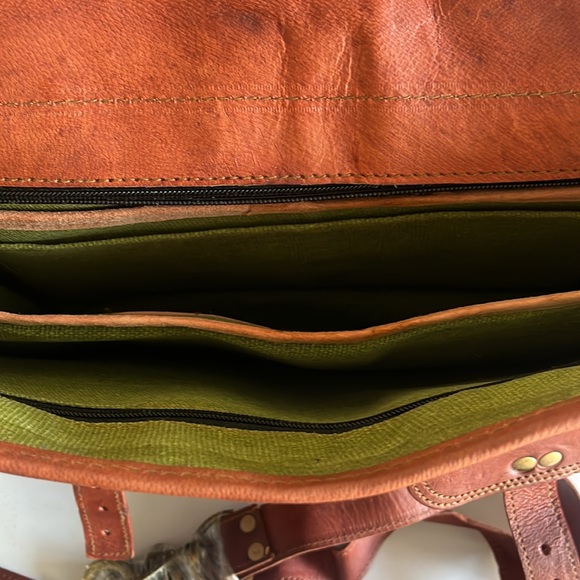 New never used 12 x 16“Cuero vintage looking laptop/briefcase - Picture 6 of 7